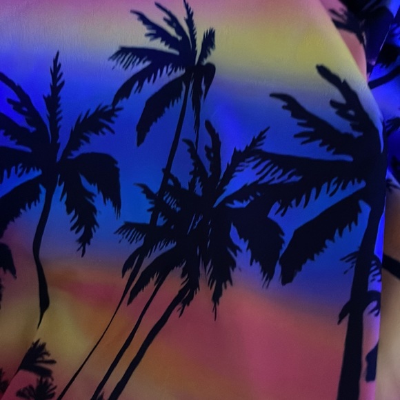 Rose Gal Swim Top 4x Palm Trees - Picture 12 of 12